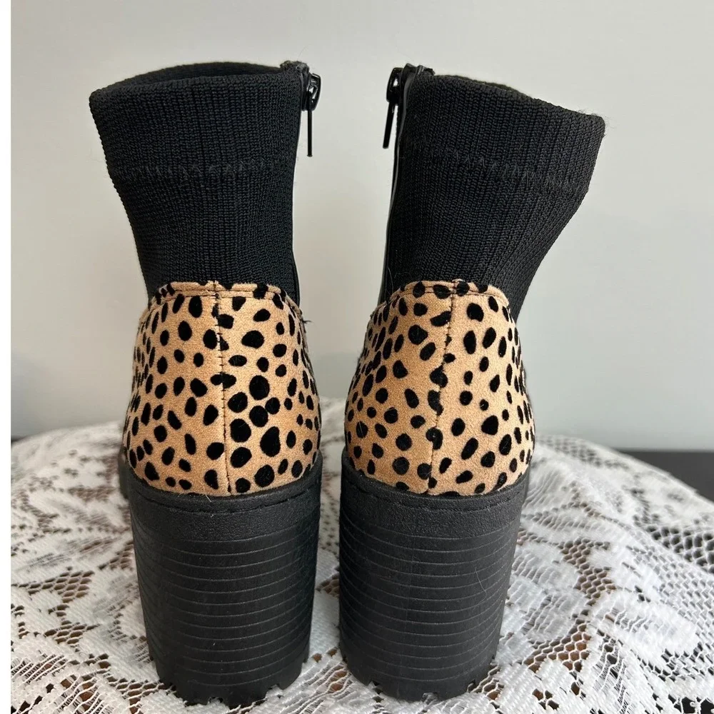 Qupid Womens Ankle Boots Sz 8 Black Leopard Print Sock Booties Heel Zipper